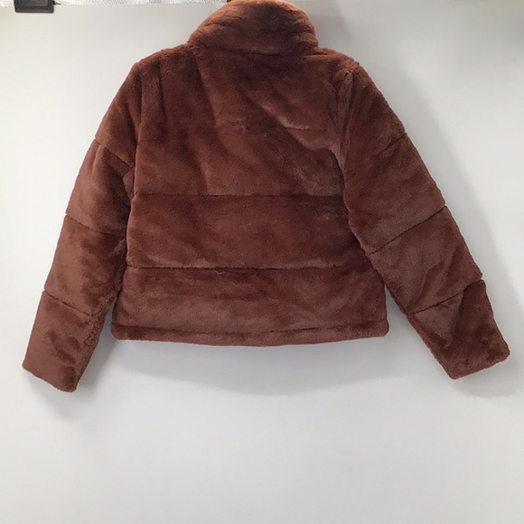 Abercrombie & Fitch Faux Fur Mini Puffer Coat - Picture 4 of 5